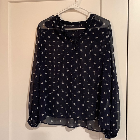 Banana Republic dotted blouse - Picture 2 of 3